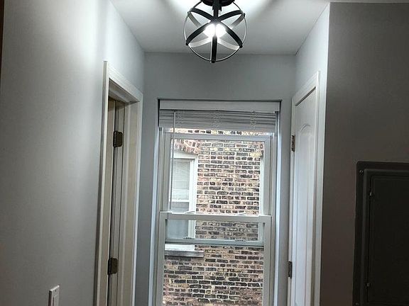 4th image of 4838 W Hutchinson St APT 203