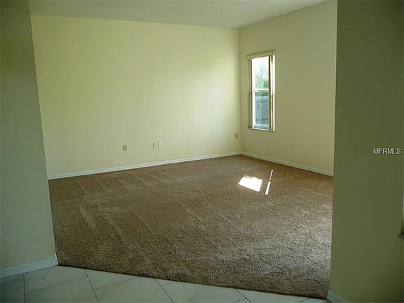 5th image of 1029 Dampierre Ct