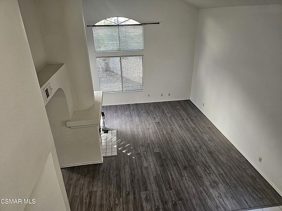 5th image of 2752 Annandale Ln