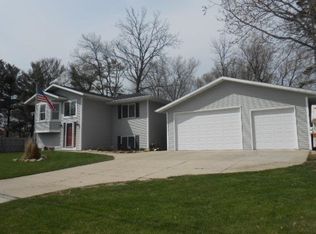 332 Golden Ln, Milton, WI 53563