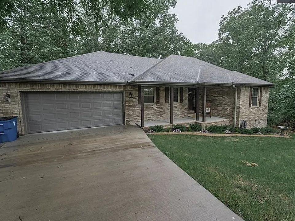 1st image of 5 Arden Cir