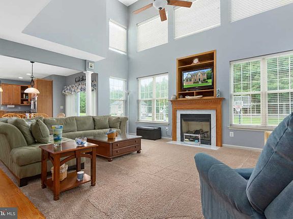 5th image of 5050 Barrington Ln