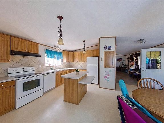 2nd image of 38138 Range Road 283 #30