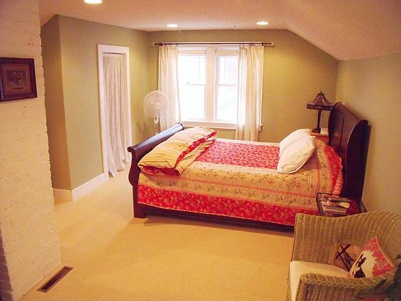 Spacious Master Suite
