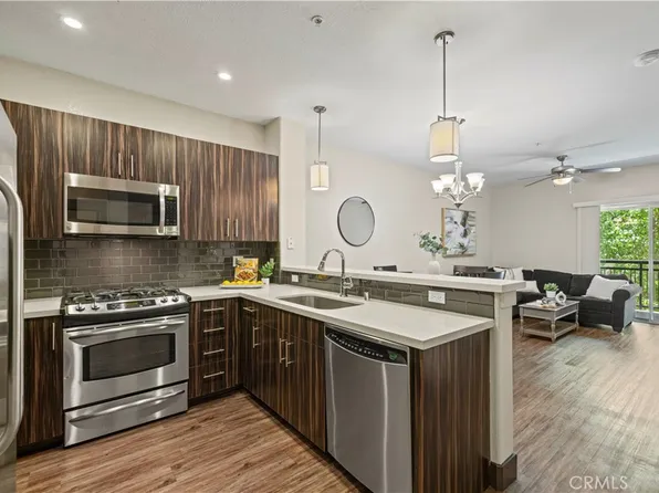 24535 Town Center Dr APT 6310, Santa Clarita, CA 91355