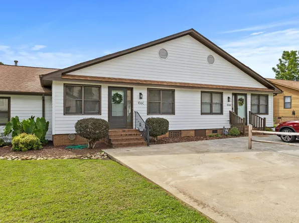 106C Sunningdale Ct, Easley, SC 29642