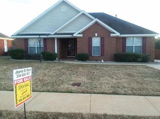 504 Breckinridge Ln, Prattville, AL 36066