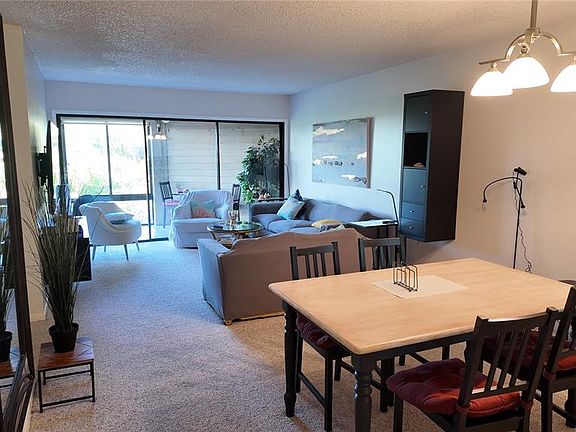 3rd image of 1500 Sunset Rd Building C-c7