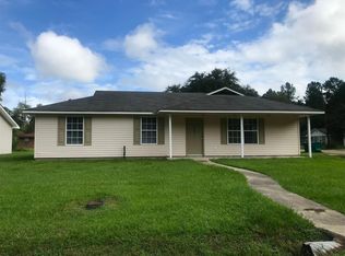 16043 J R Dr, Hammond, LA 70401