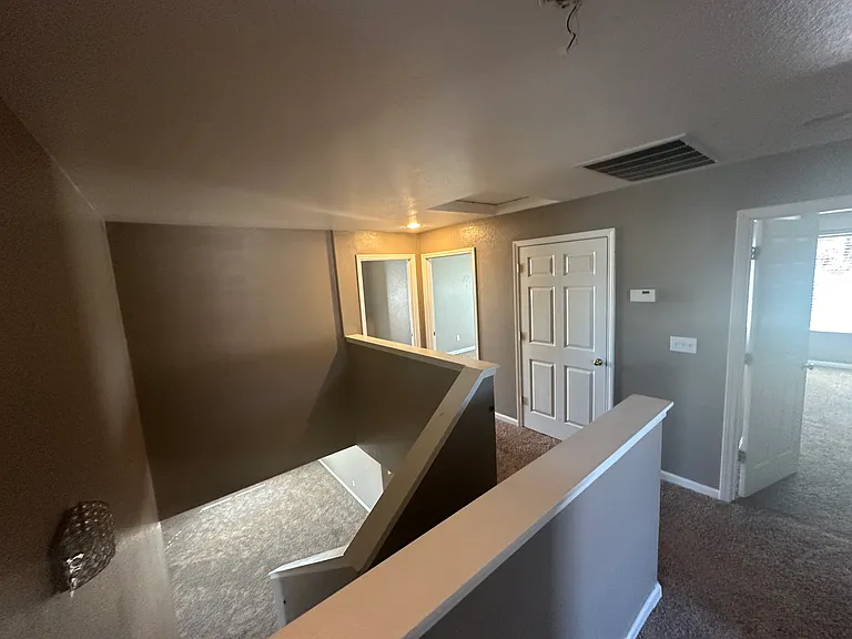 2862 Pico Ave — Photo 16