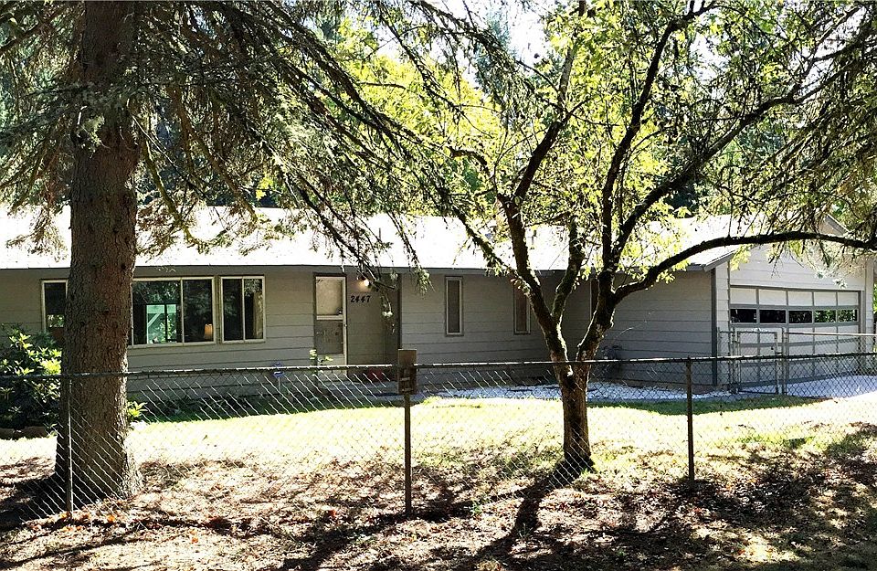 1st image of 2447 Sidney Ln