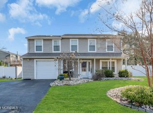 11 Barre Drive, Howell, NJ 07731