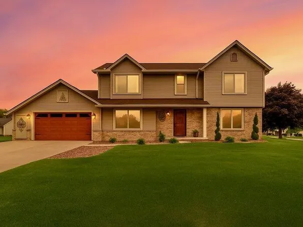 10630 South Peggy DRIVE, Oak Creek, WI 53154