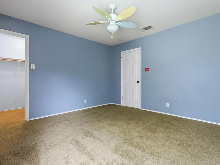 1806 Carriage Hills Trl — Photo 25
