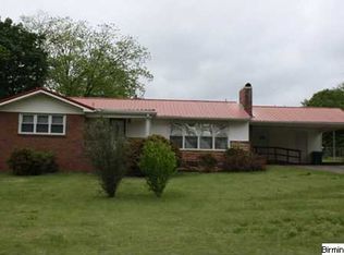 1212 Robertson Rd, Anniston, AL 36207