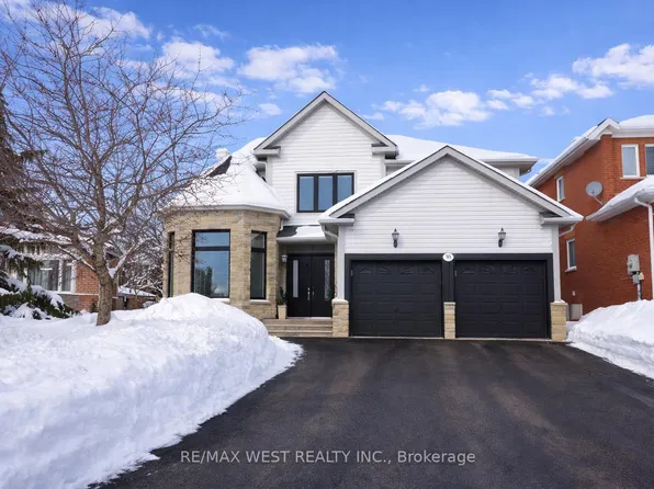 90 Birkhall Pl, Barrie, ON L4N 0K2