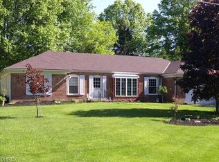 464 Arbor Cir, Youngstown, OH 44505