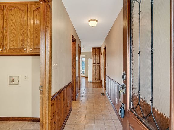 5th image of 1634 Falling Water Rd