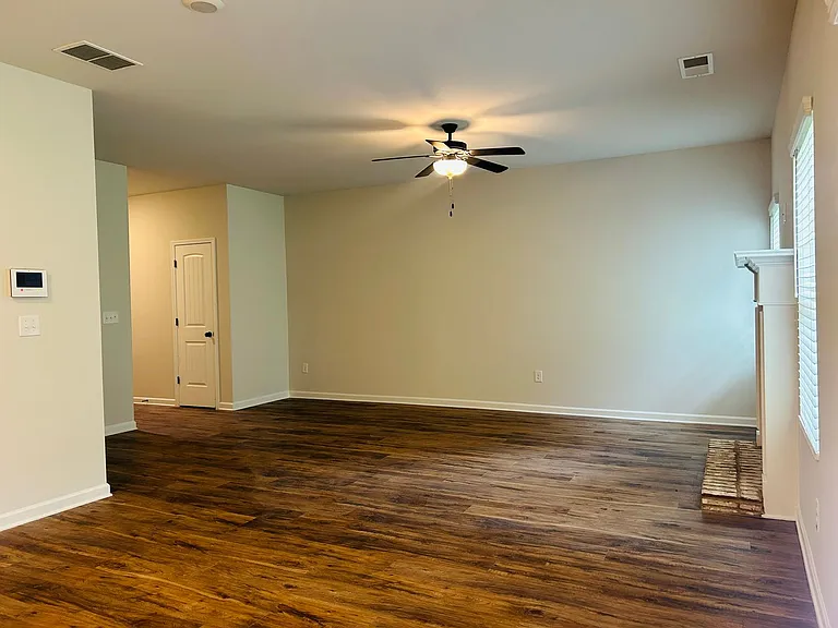 57 Pacific Ave — Photo 16