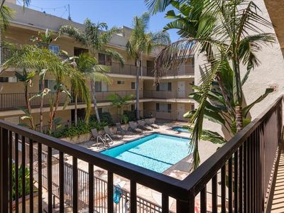 11044 Acama St Unit 202, North Hollywood, CA, 91602