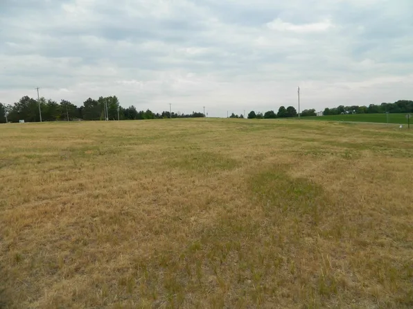2095 PARADISE HILLS COURT #Lt1, West Bend, WI 53095