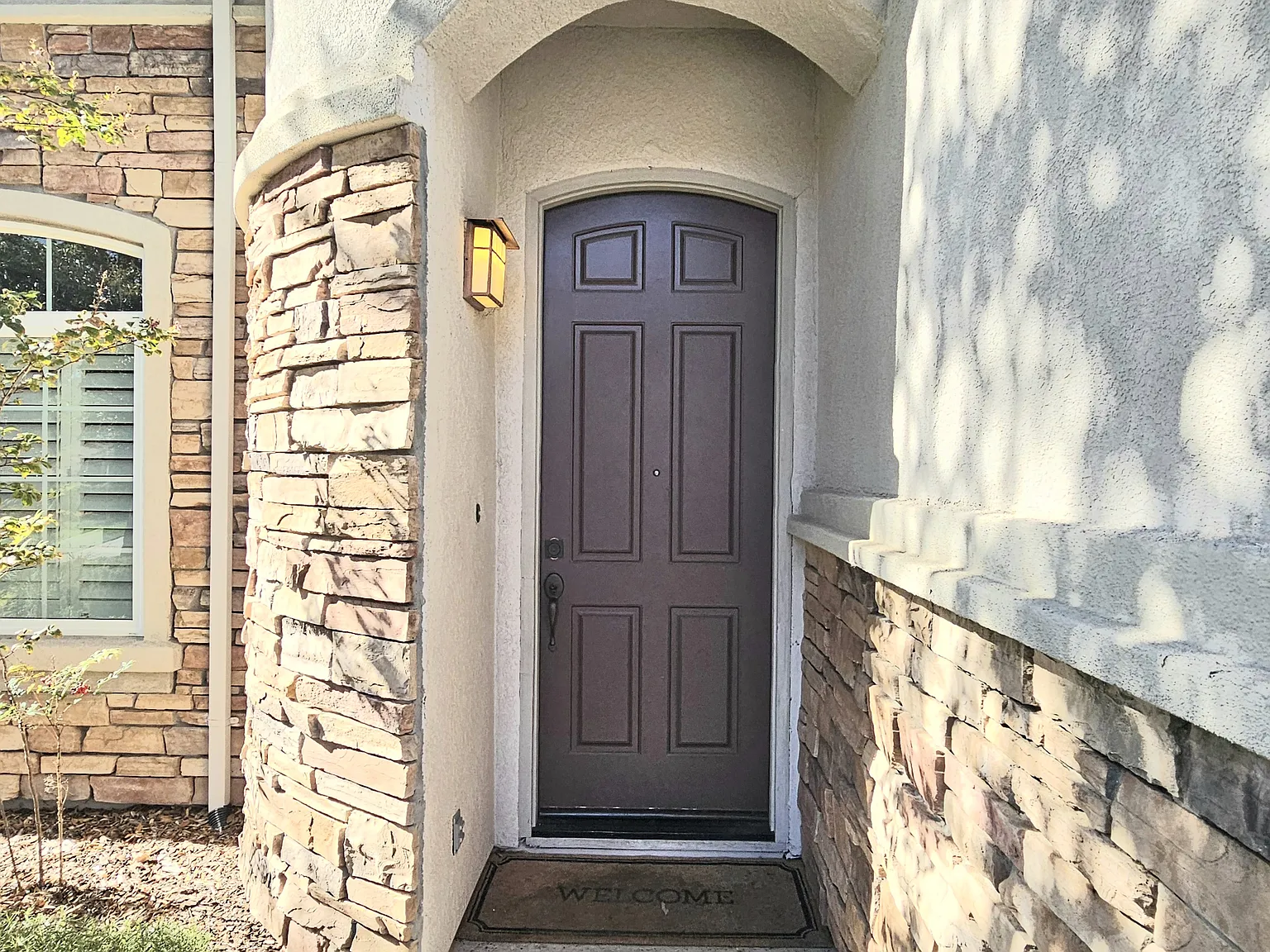 5 bed, 2864 sqft, $3,850 — Photo 3