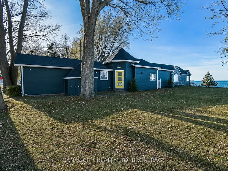 6 Colton Ave — Photo 1