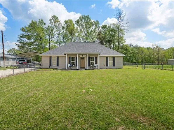 49466 Pardo Ln, Tickfaw, LA 70466