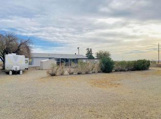 1340 Harbor Dr, Thermal, CA 92274