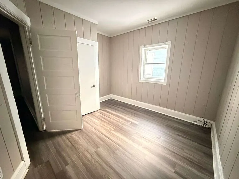 462 3rd St #3 — Photo 10