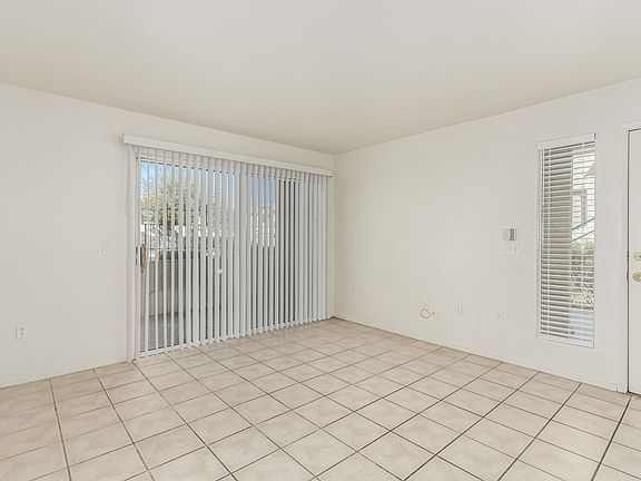5th image of 5710 E Tropicana Ave Unit 1108