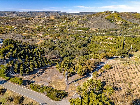 3rd image of 13 Via Vaquero Lot 1