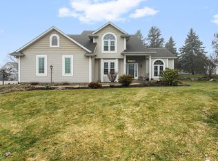 32946 Barn Owl Ct, New Carlisle, IN 46552