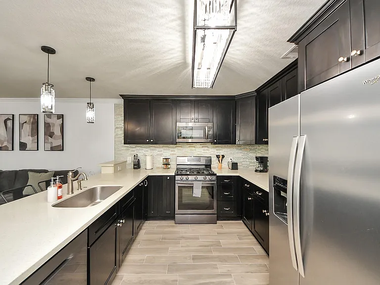 11754 Green Coral Dr — Photo 7
