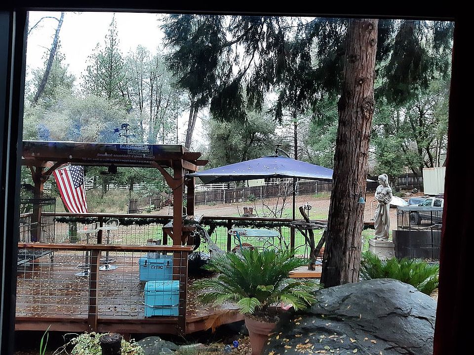 1st image of 3477 Squire Ln
