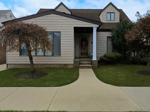 15724 86th Street, Howard Beach, NY 11414