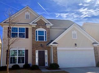12351 Hunting Birds Ln, Charlotte, NC 28278