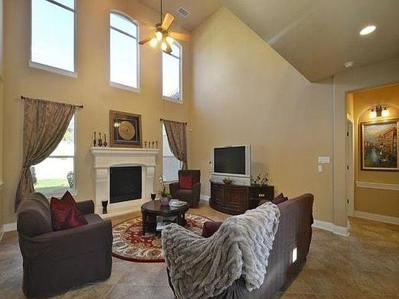 5th image of 11633 Woodland Hills Trl