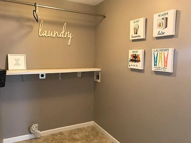 75 Oleander Dr — Photo 10