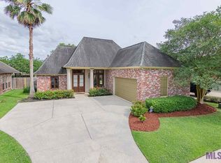 8549 Foxfield Dr, Baton Rouge, LA 70809