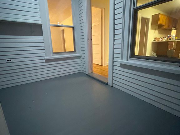 3 season porch front entrance