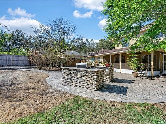 3rd image of 1369 Countryridge Pl
