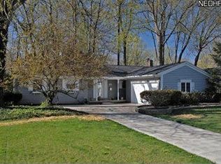 31503 Tuttle Dr, Bay Village, OH 44140