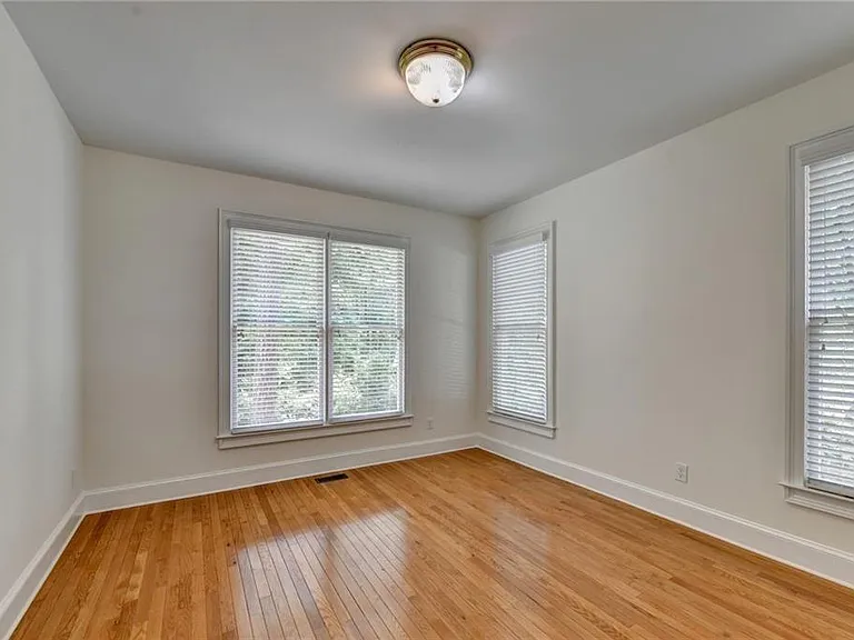 10645 Honey Brook Cir — Photo 28