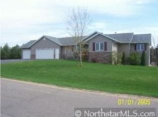 4025 Pawnee Dr SE, Alexandria, MN 56308