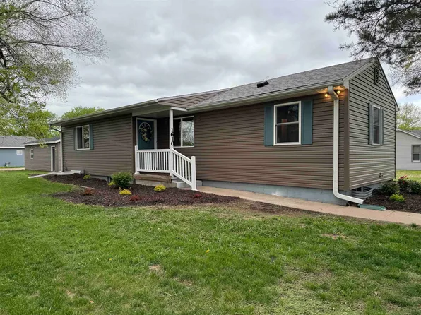 1610 G Ave, Kearney, NE 68847