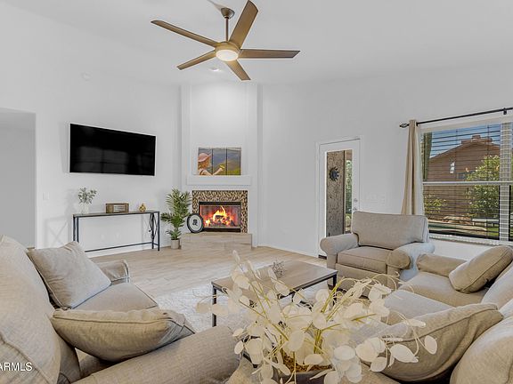 2nd image of 4301 E ABRAHAM Lane