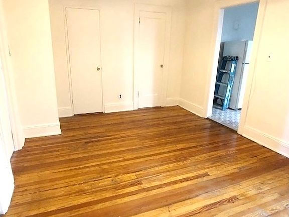 4th image of 37-16 Astoria Blvd S #3D