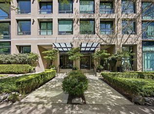 1003 Burnaby St #706, Vancouver, BC V6E4R7