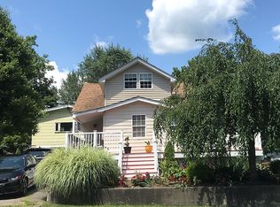 24 Plainfield Ave, Newton, NJ 07860